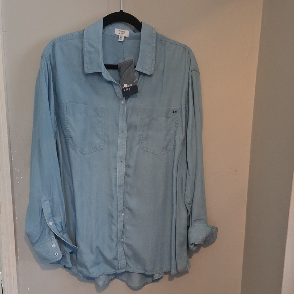 crown & ivy Tops - Crown & Ivy Casual Light Blue Button Down Long Sleeve Shirt Sz 1X NWT